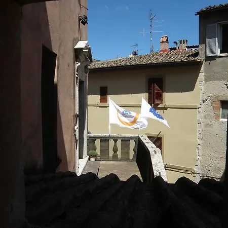 Ostello Giustiniani Hostel *